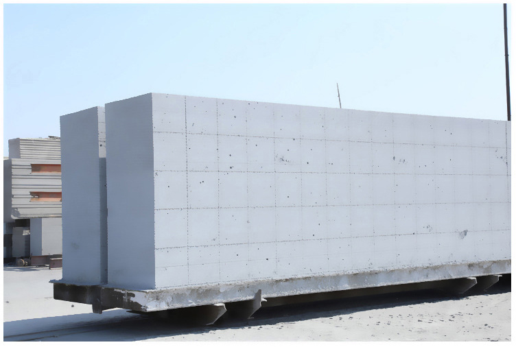 雁塔加气块 加气砌块 轻质砖气孔结构及其影响因素